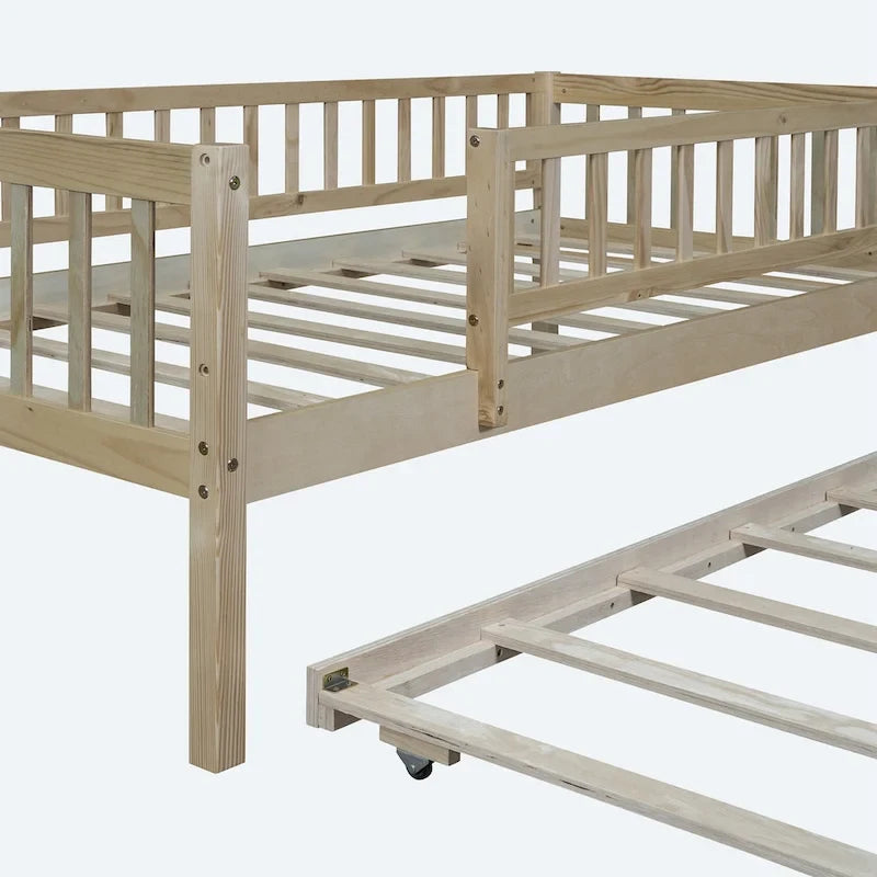 Lit de repos double en bois avec lit gigogne et garde-corps